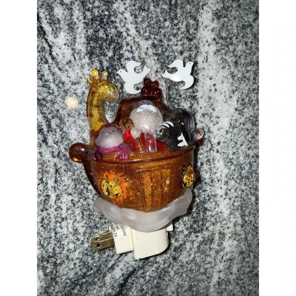 NOAH'S ARK Lights in the Night by Midwest Seasons CBK Night Light 497098‎